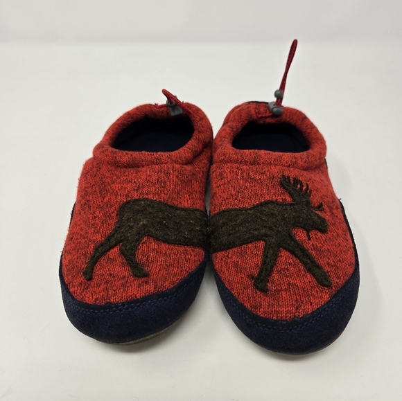 L.L. BEAN SWEATER FLEECE SLIPPERS MOTIF DEEP GARNET MOOSE KIDS YOUTH SIZE 1-2 - Picture 2 of 16